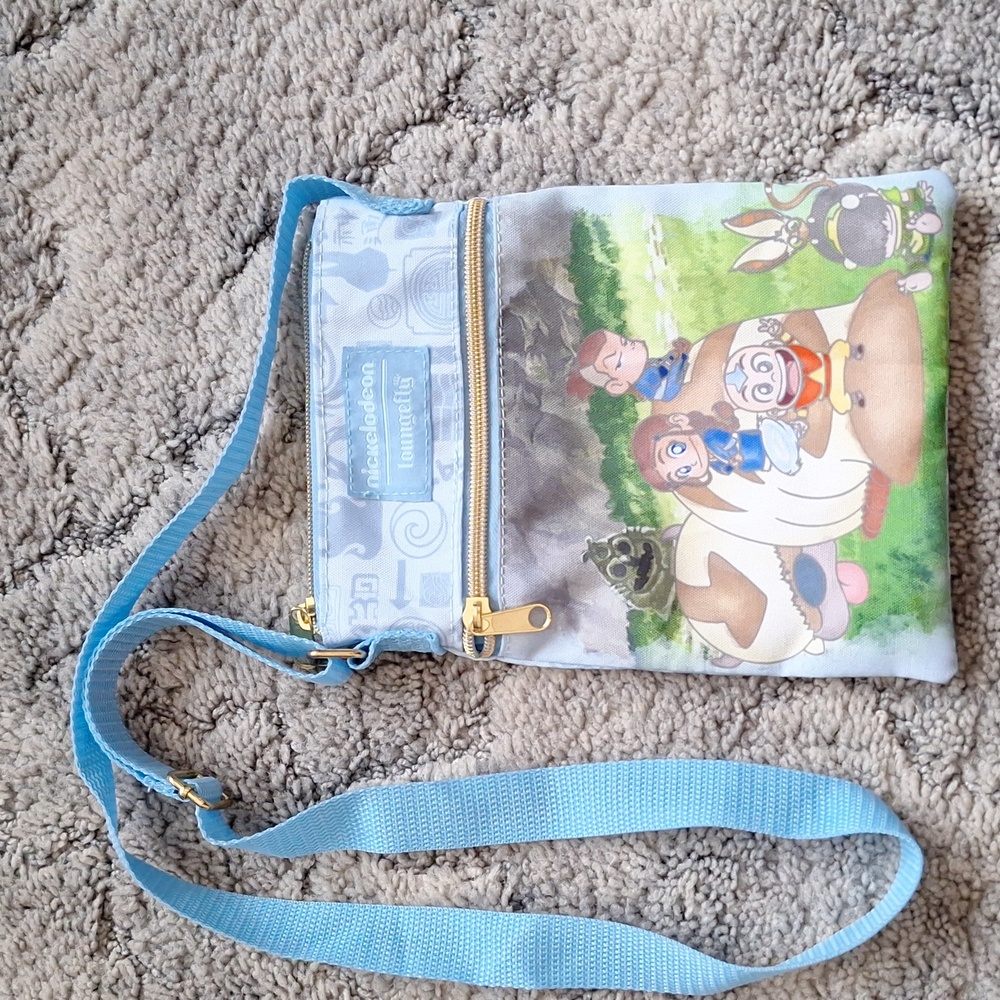 Hot Topic Loungefly Airbender nylon xbody bag EUC